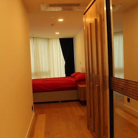 In In A Area Near Bakirkoy Apartment *